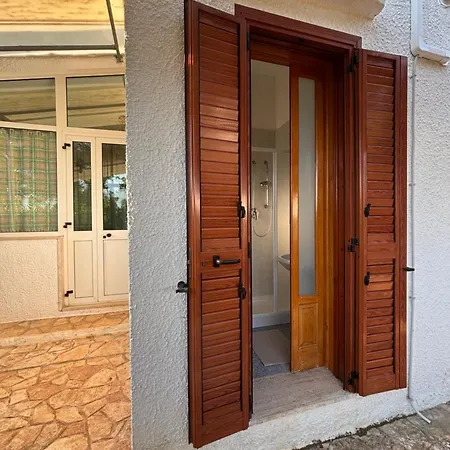 Bianca Terra Villa